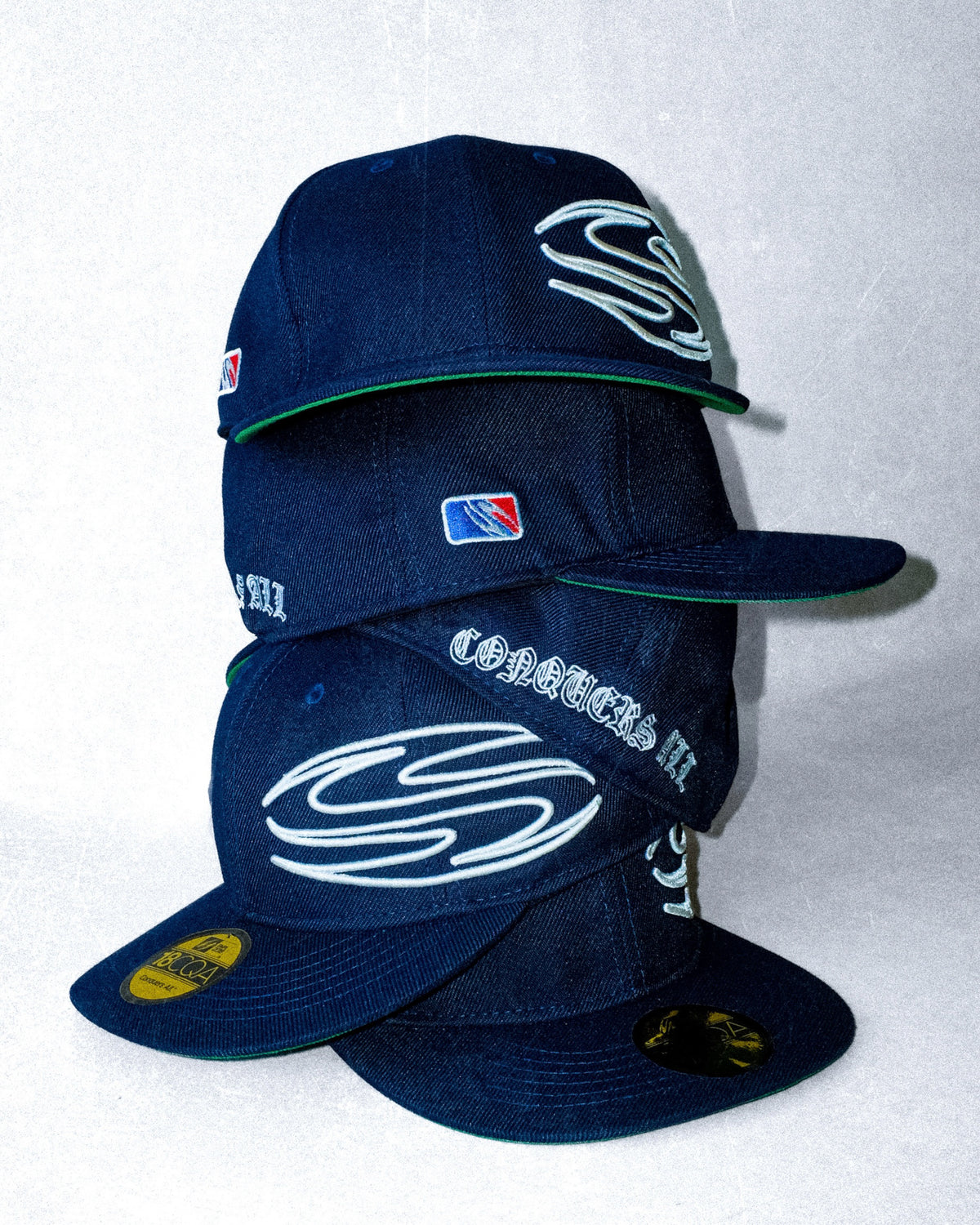 "THE S" Boné Fitted