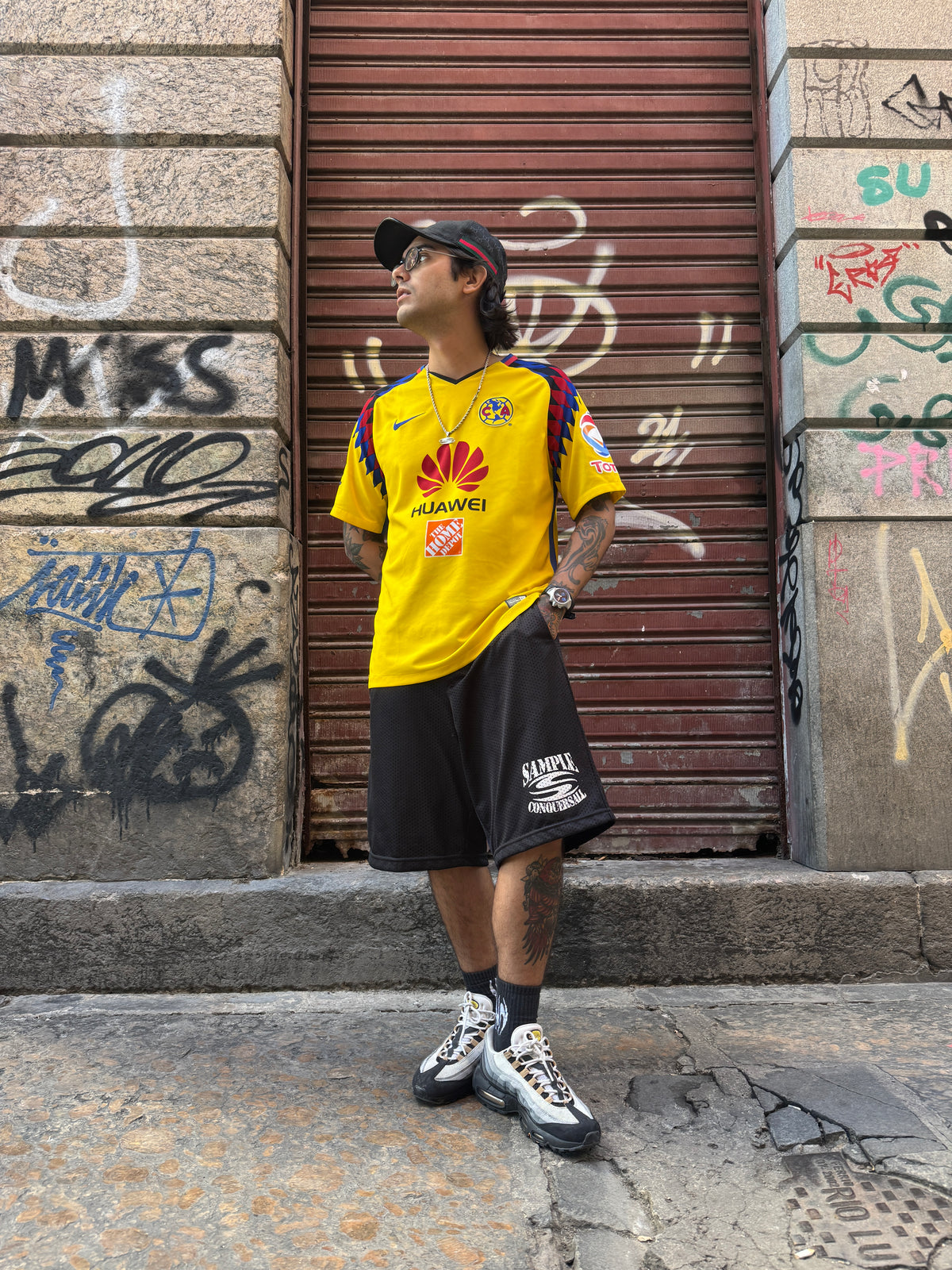 "SPIKE LOGO " Shorts Mesh Estampado